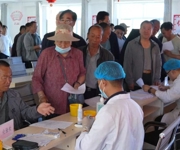 新疆荣军优抚医院来沙湾市开展义诊 为200名退役军人送上“健康礼包”