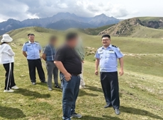 田间纠纷不用愁！沙湾公安巧化干戈为玉帛