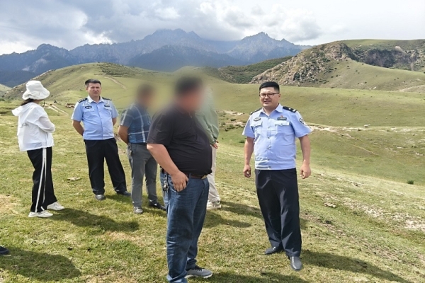 田间纠纷不用愁！沙湾公安巧化干戈为玉帛