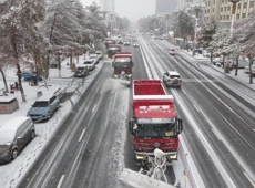 实干争先 向“新”而行丨迎战冰雪保通畅 新设备护航平安路