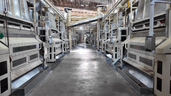 新春不停产 实干启新程——沙湾泰昆油脂春节满负荷生产保供应